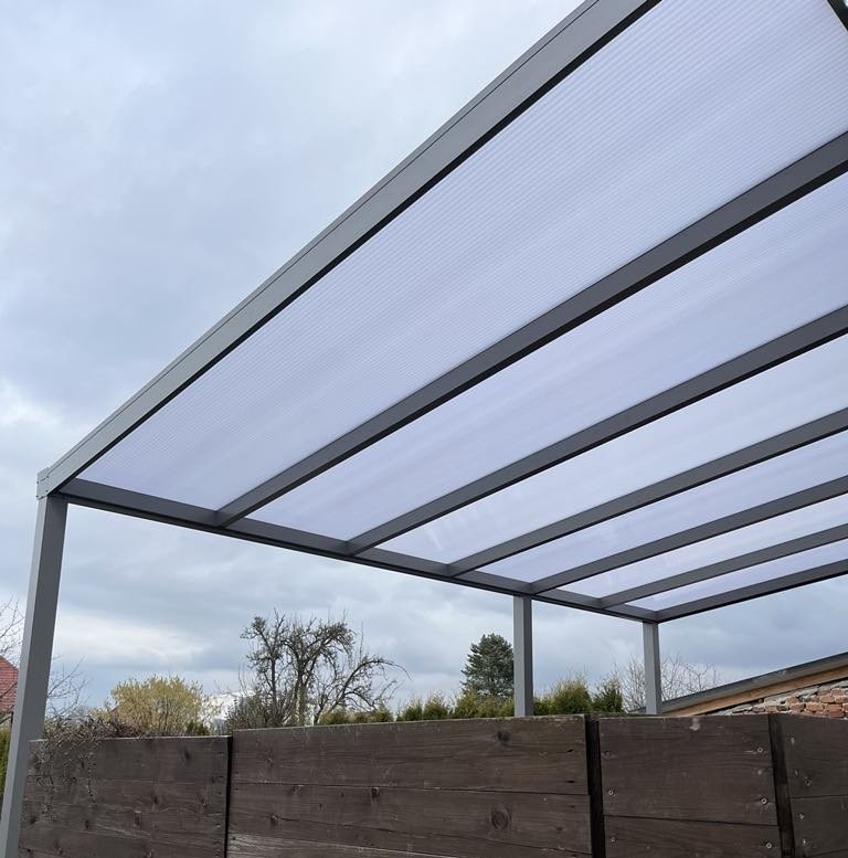 hliníková pergola v Hranicích