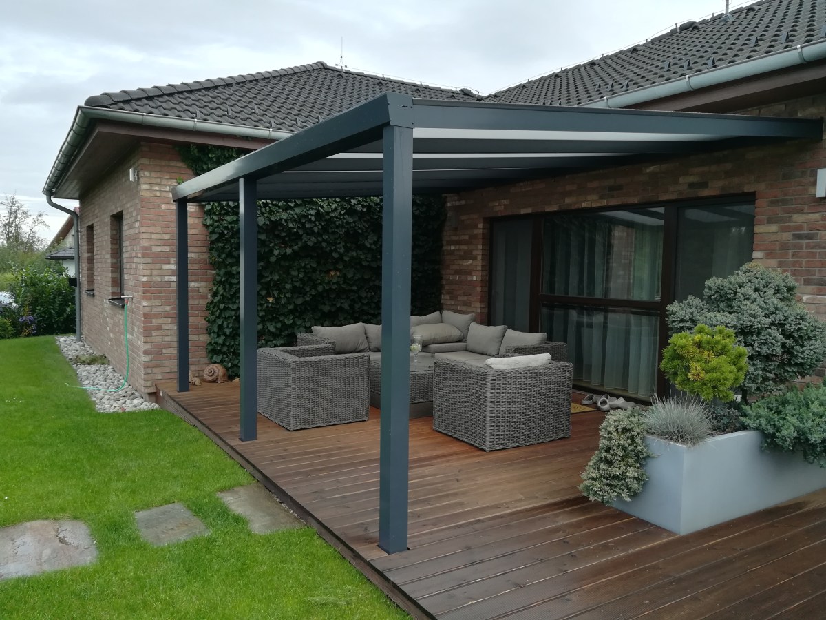 Pergola antracit RAL 7016 600 x 300 cm provedení PROFI.